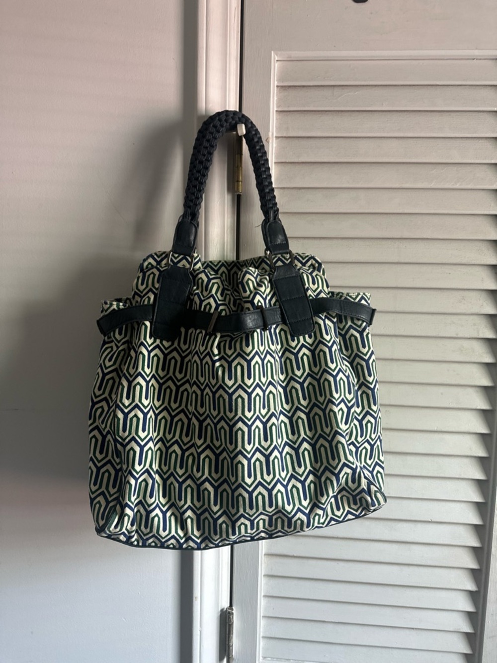 R & J BOHO Braided Handle Geometric Tote Bag in Navy and Cream. Super cute style